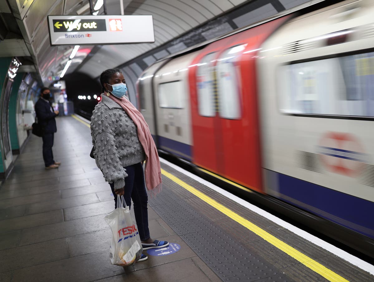 Tube passengers fined for not wearing Covid masks owe Transport for London £142,000