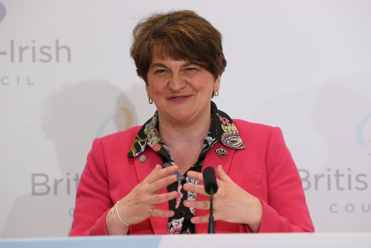 Former DUP leader welcomes Sinn Fein letter to Queen on Platinum Jubilee