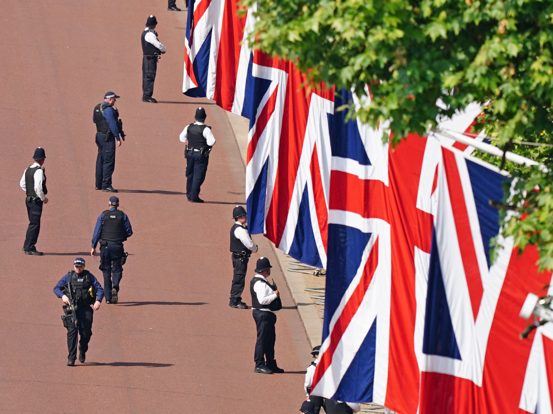 Police on The Mall shortly before the procession