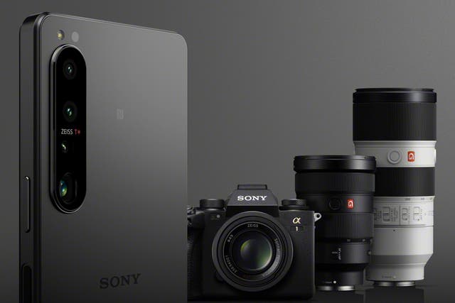 <p>Sony’s Xperia 1 IV features the ‘first true optical lens’ in a smartphone</p>