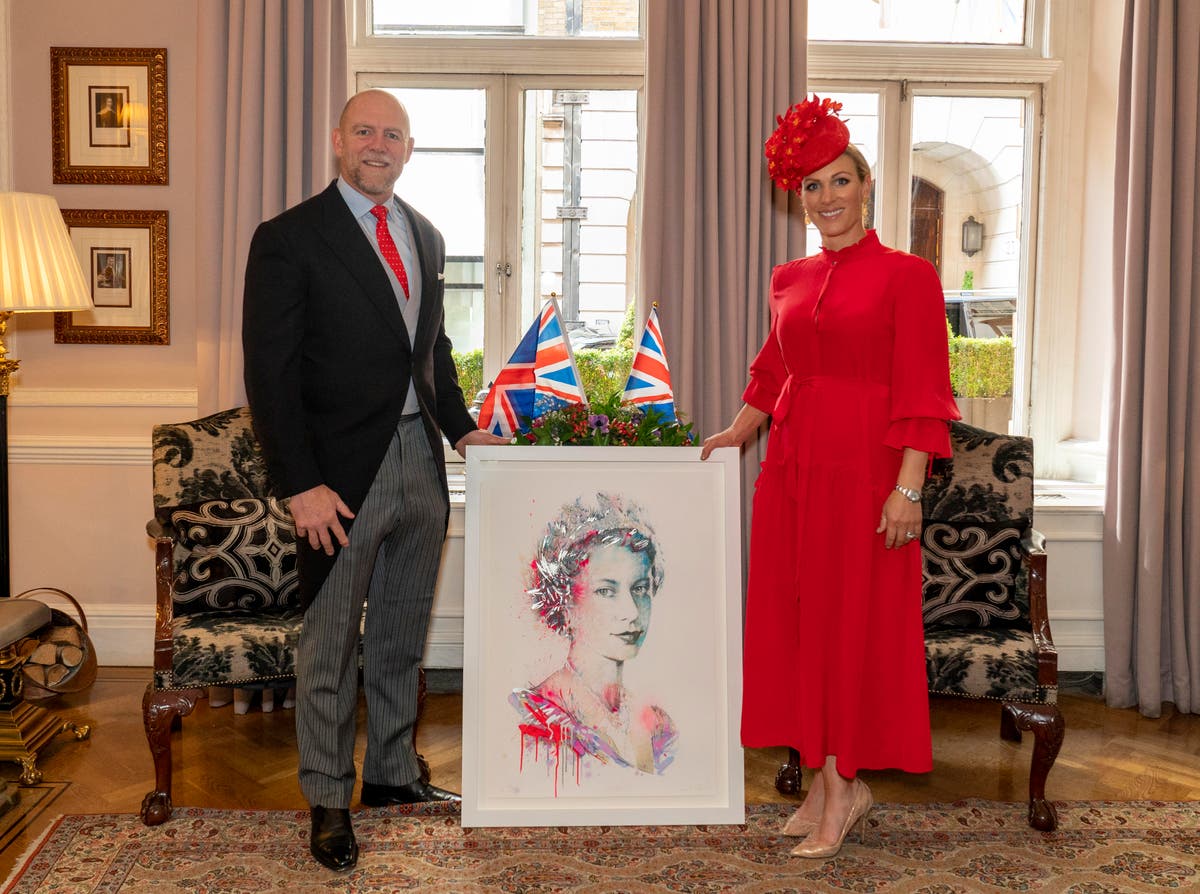 Zara and Mike Tindall support royal portrait in aid of Great Ormond Street