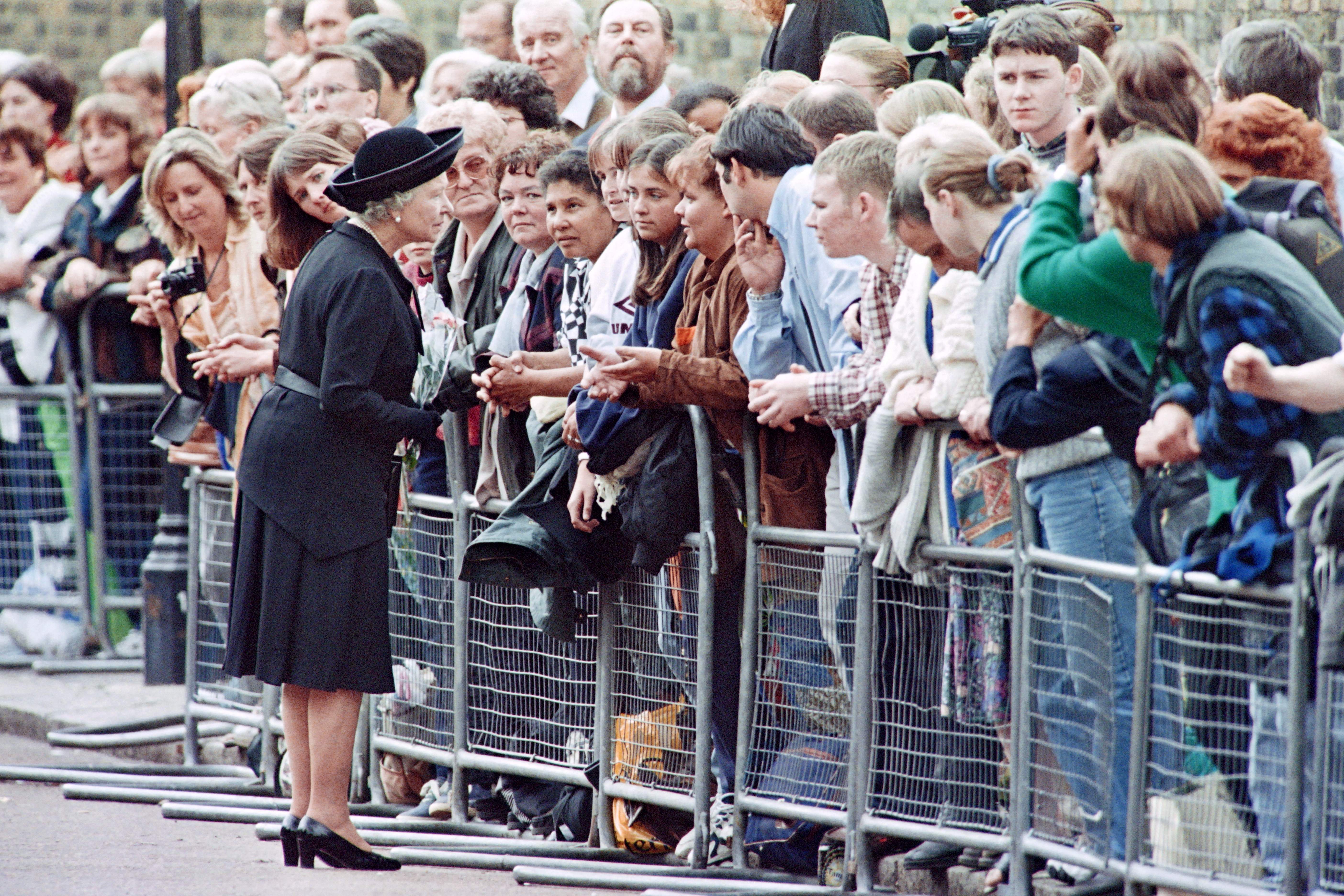 The Queen receives floral tributes to Diana, Princess of Wales, at St James’s Palace in London on 5 September, 1997