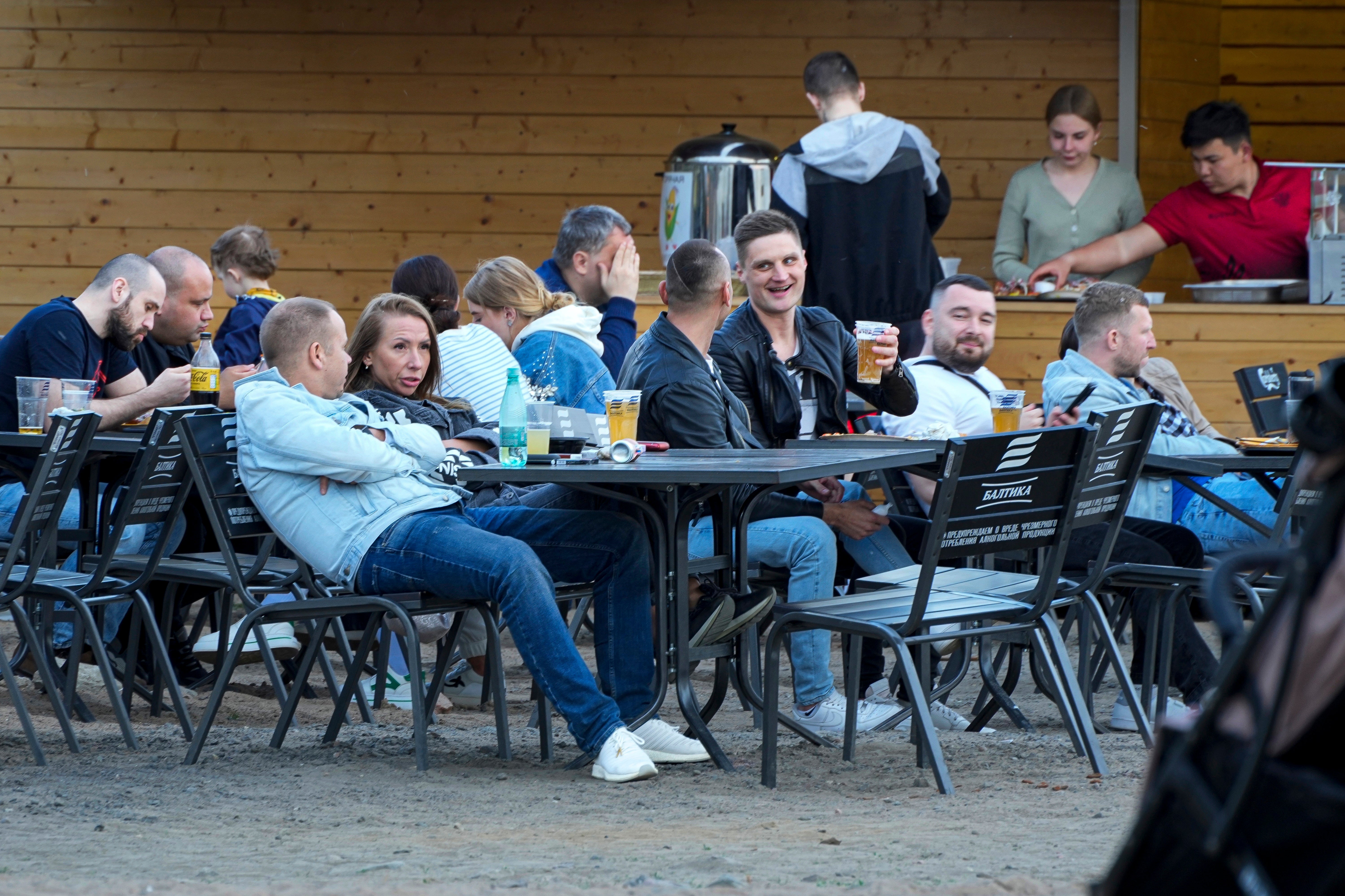 Russia Closed Businesses Photo Gallery