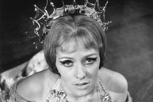 <p>Howells in 1969 in rehearsal for the British premiere of Humphrey Searle’s adaptation of ‘Hamlet’ at the Royal Opera House</p>