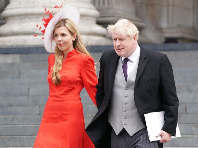 <p>Boris Johnson and wife Carrie at St Paul's Cathedral</p>