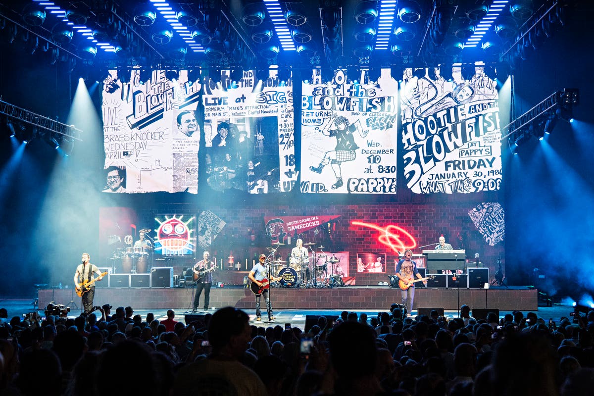 U. of South Carolina gets Hootie & the Blowfish memorabilia