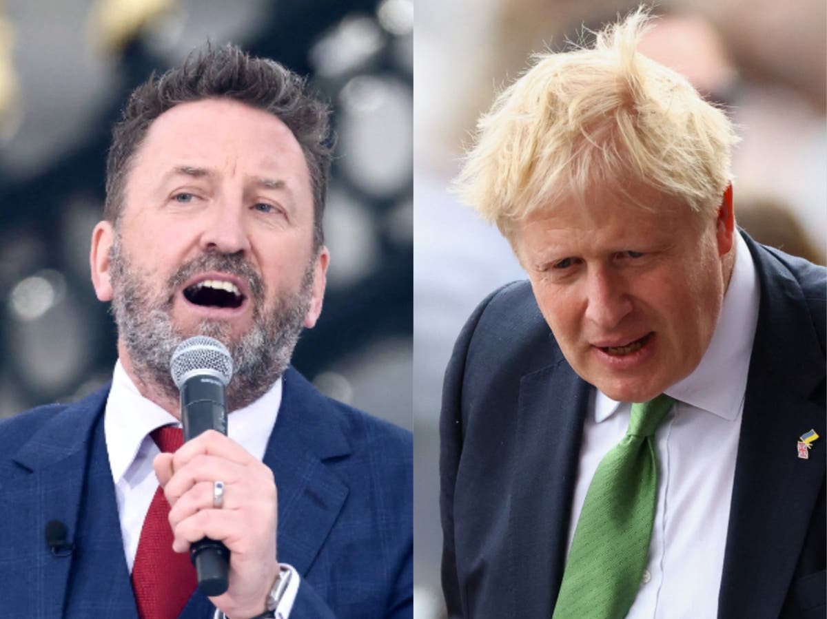 Lee Mack cracks Partygate joke in front of Boris Johnson during Jubilee concert