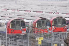 Passengers told to avoid Tube on Monday during 24-hour RMT strike