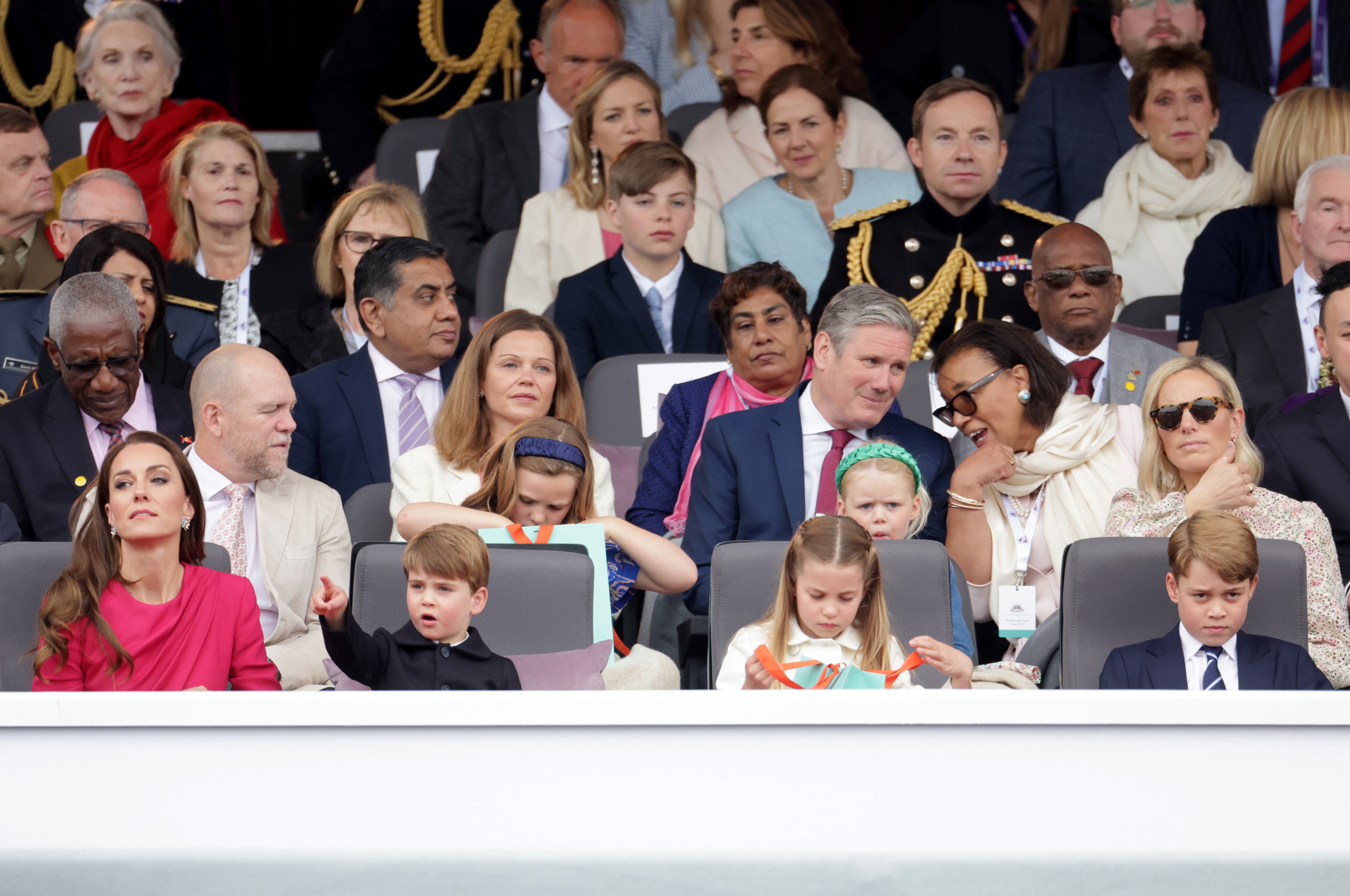 Family day out for royal family at Platinum Jubilee Pageant | The