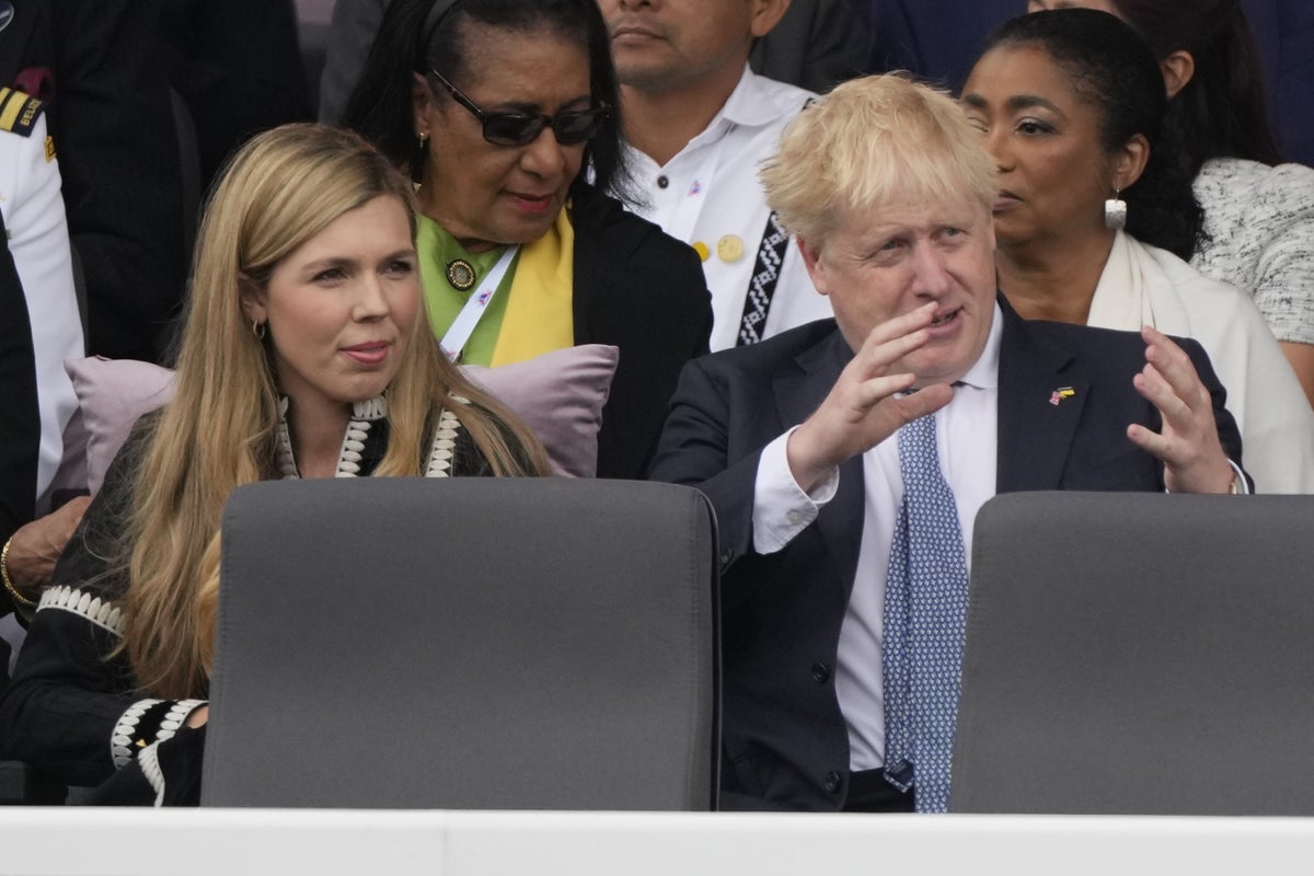 Boris Johnson news – live: Prime minister’s allies braced for no confidence vote