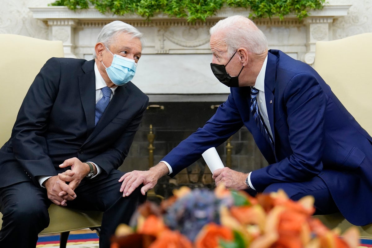 Biden busca acercarse a líderes latinoamericanos en apertura de Cumbre de las Américas Biden busca acercarse a líderes latinoamericanos en apertura de Cumbre de las Américas
