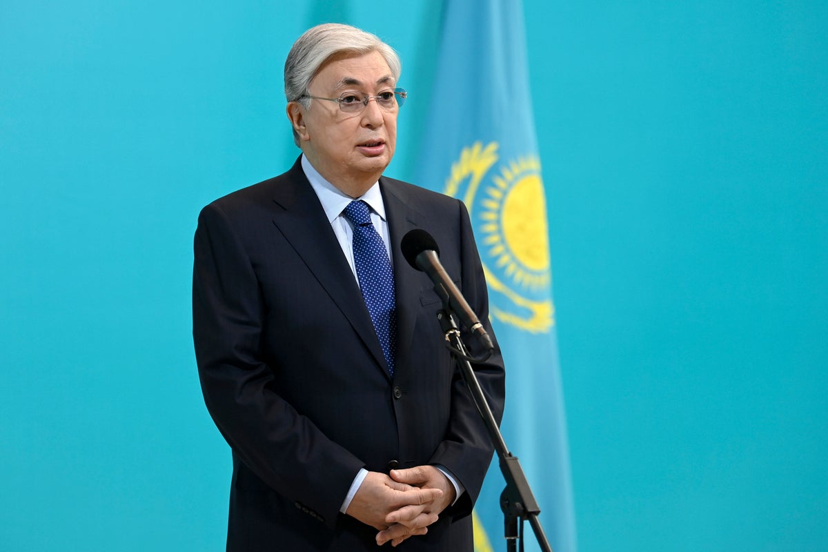 Kazakistan'da seçmenler anayasa değişikliği için oy kullandı