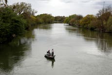 California lawmakers mull buying out farmers to save water