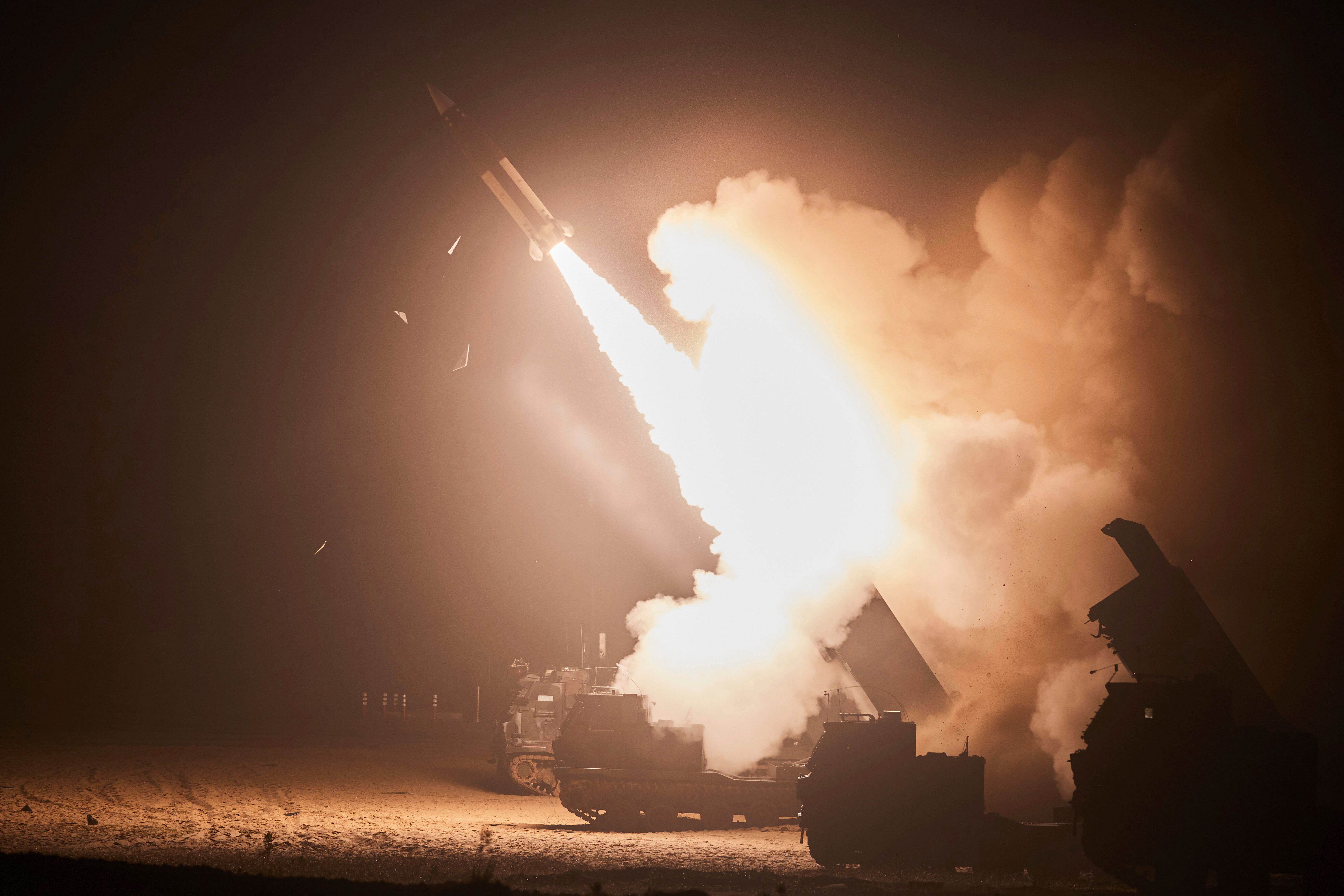 US and South Korea conducting retaliatory launches after North Korea fired eight missiles