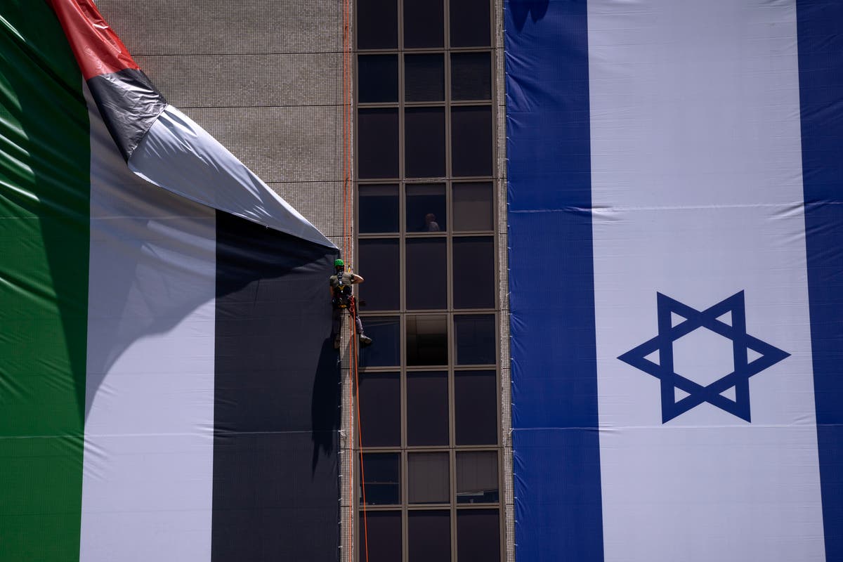 Israeli nationalists wage battle against Palestinian flag The Independent
