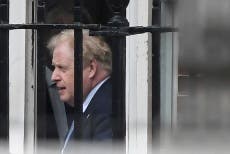 Phones to be taken from Tory MPs before no-confidence vote to stop them breaking ‘no photos’ rule