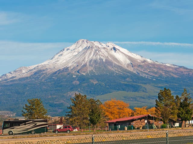 <p>Mount Shasta as seen from California’s Highway 5</p>