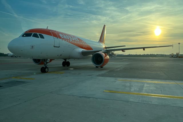 <p>Ground stop: easyJet Airbus at Milan Linate airport</p>
