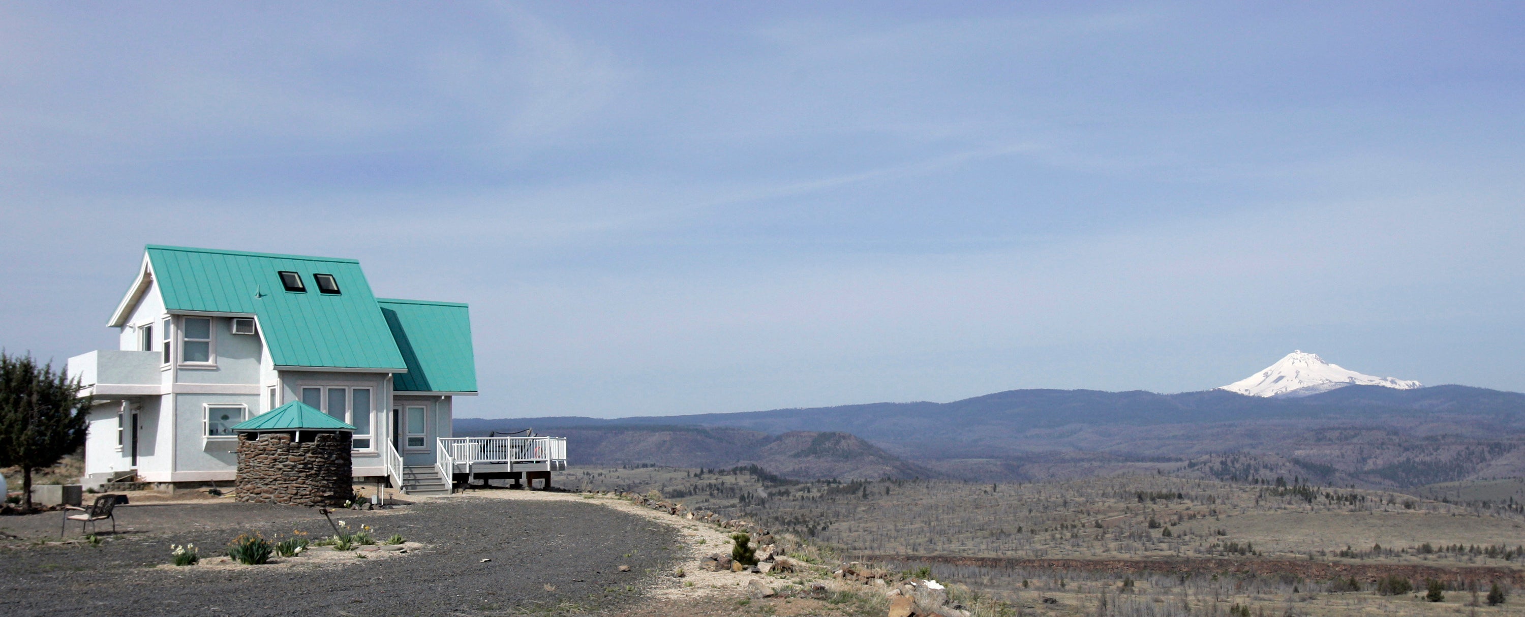 Homes-Off-Grid Living