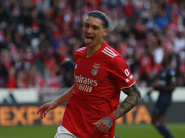 <p>Liverpool are keen to sign Darwin Nunez from Benfica </p>