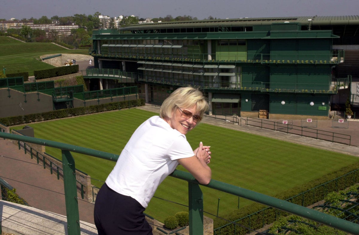 Sue Barker announces retirement from Wimbledon coverage after 30 years
