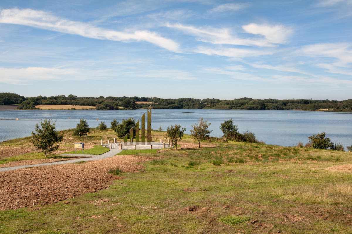 Two bodies recovered after boat capsizes in Devon lake Two bodies recovered after boat capsizes in Devon lake