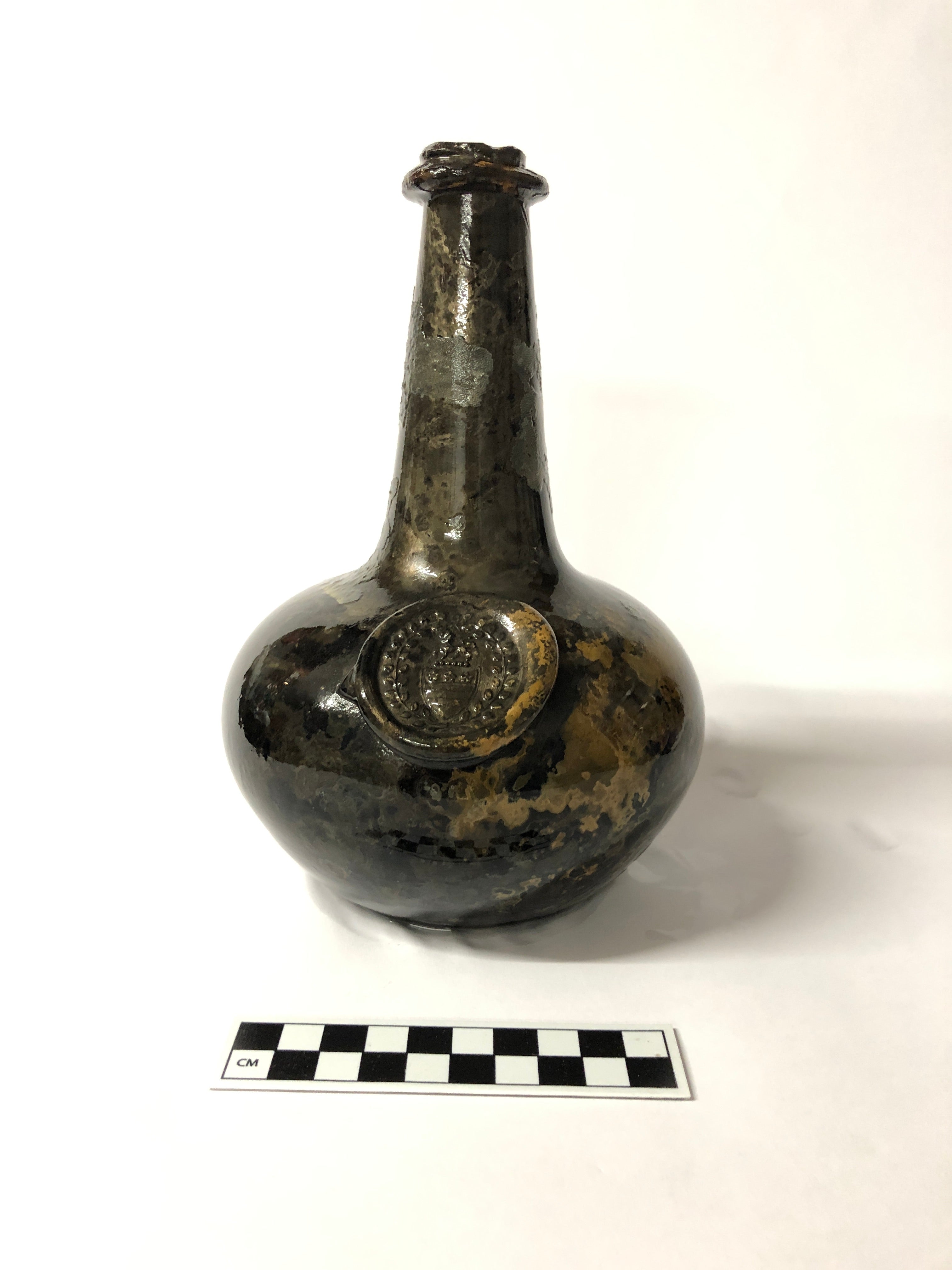 One of the bottles found with the wreck bears a glass seal with the crest of the Legge family – ancestors of George Washington, the first US President. (Norfolk Historic Shipwrecks/ PA)