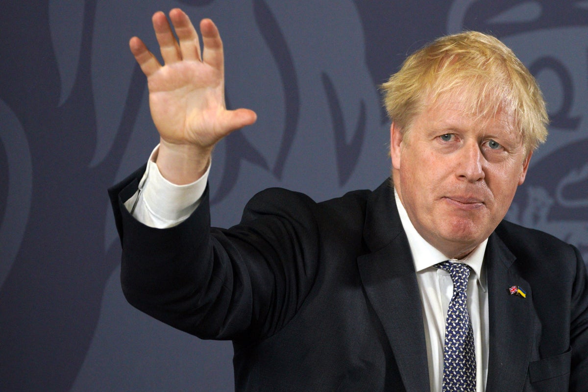 Boris Johnson news – live: Lord Frost warns PM has until autumn to save himself from being ousted