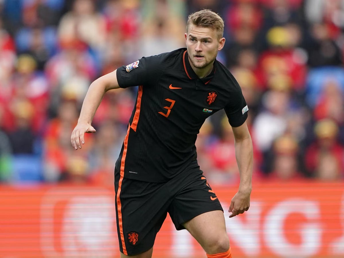 Matthijs de Ligt backs old boss Erik ten Hag to succeed at Manchester United  | The Independent