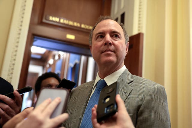 El congresista de California Adam Schiff en el Capitolio