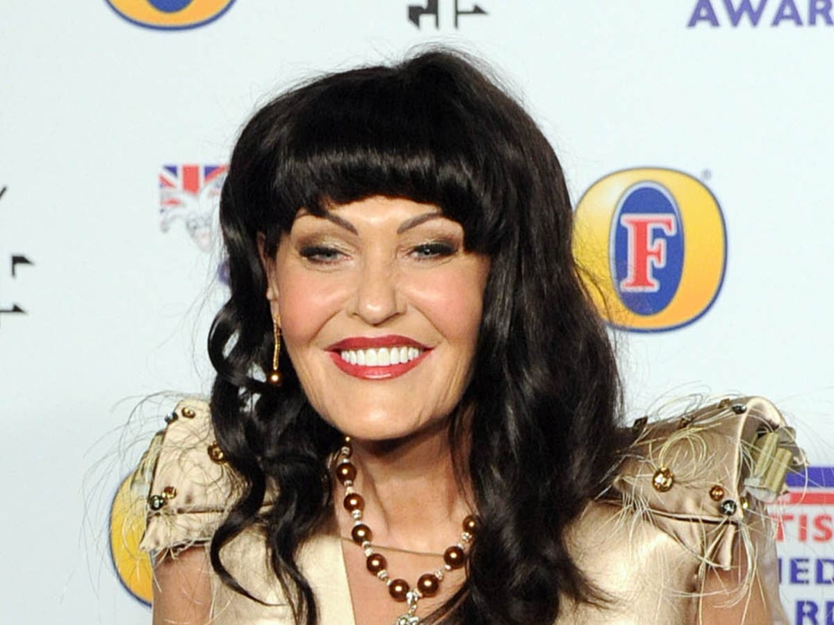 Dragons’ Den co-stars lead tributes to late business mogul Hilary Devey