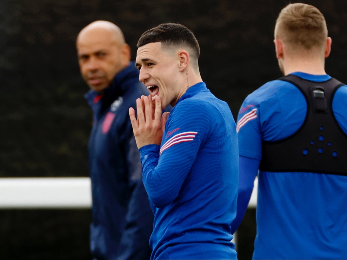 England boss Gareth Southgate to check on Phil Foden ahead of Hungary clash