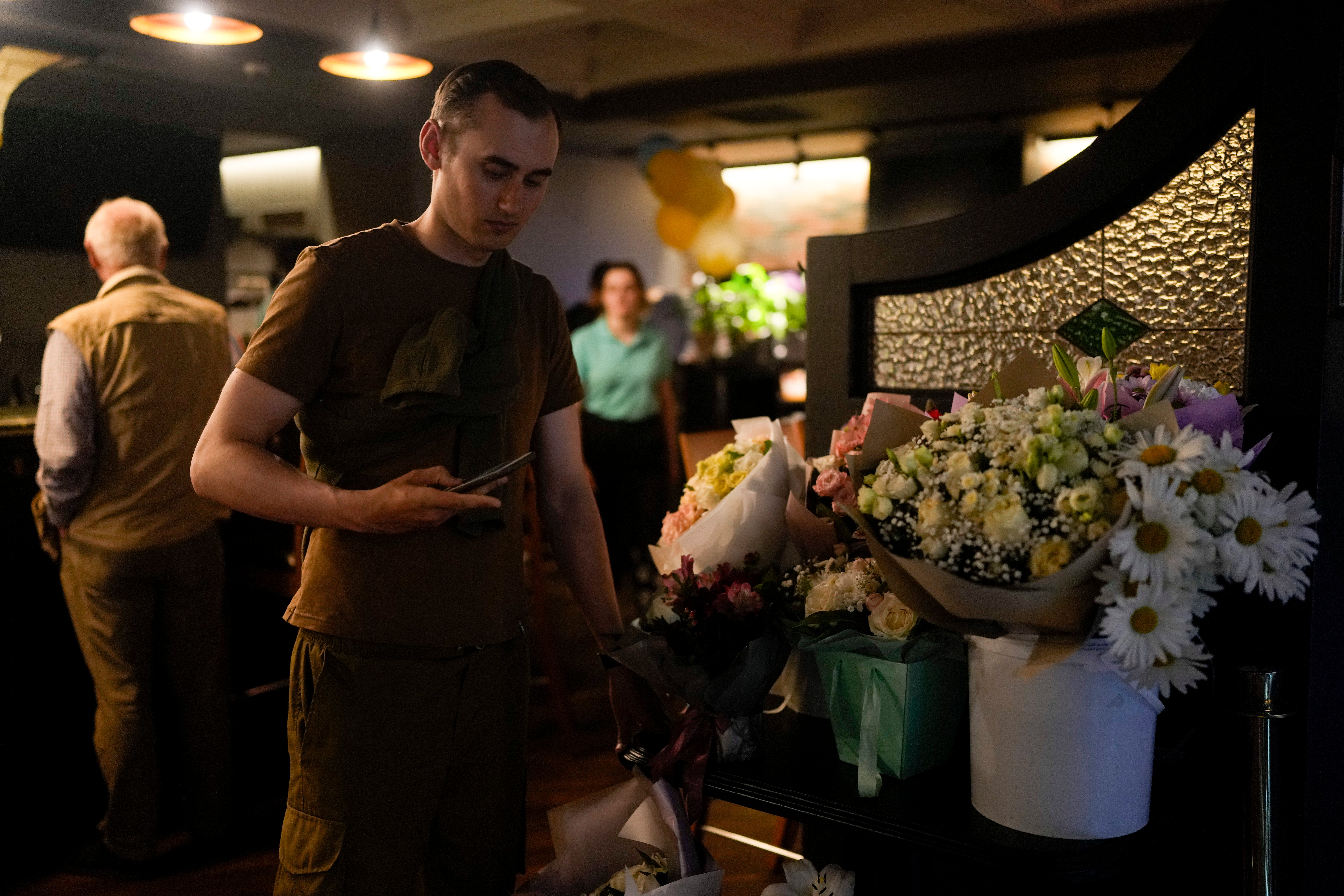 Russia Ukraine War Laughing at War