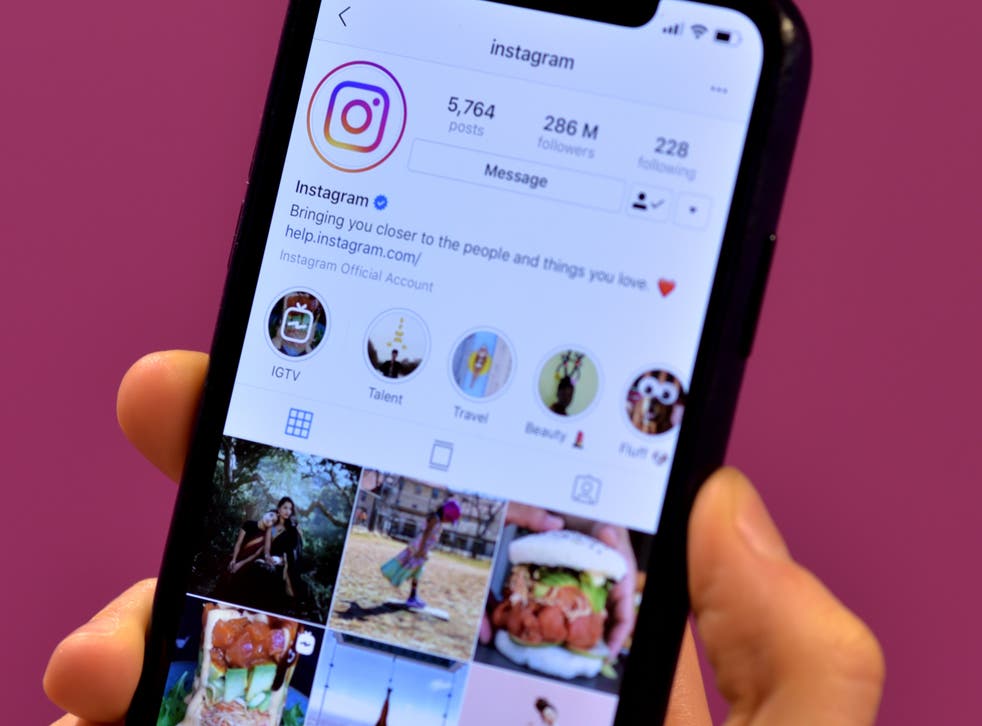 Instagram stories broken as people repeatedly see the same posts | The Independent