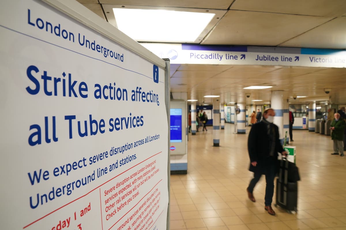 War of words between unions and the Government ahead of rail strikes