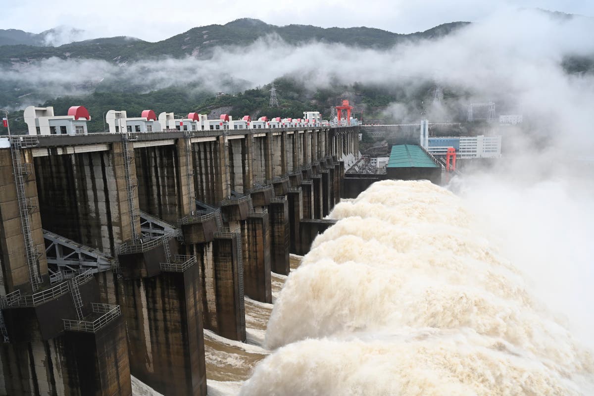 6 dead in China as rain triggers landslides, house collapse