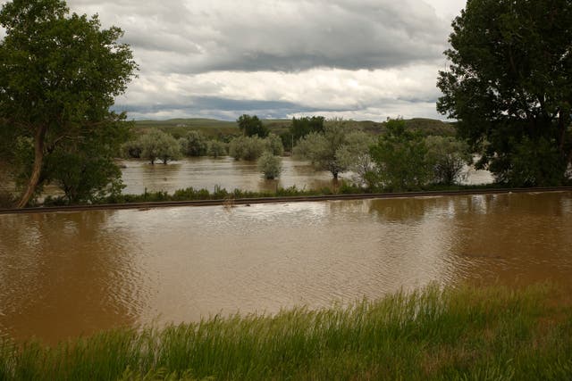 YELLOWSTONE INUNDACIONES IMPACTO