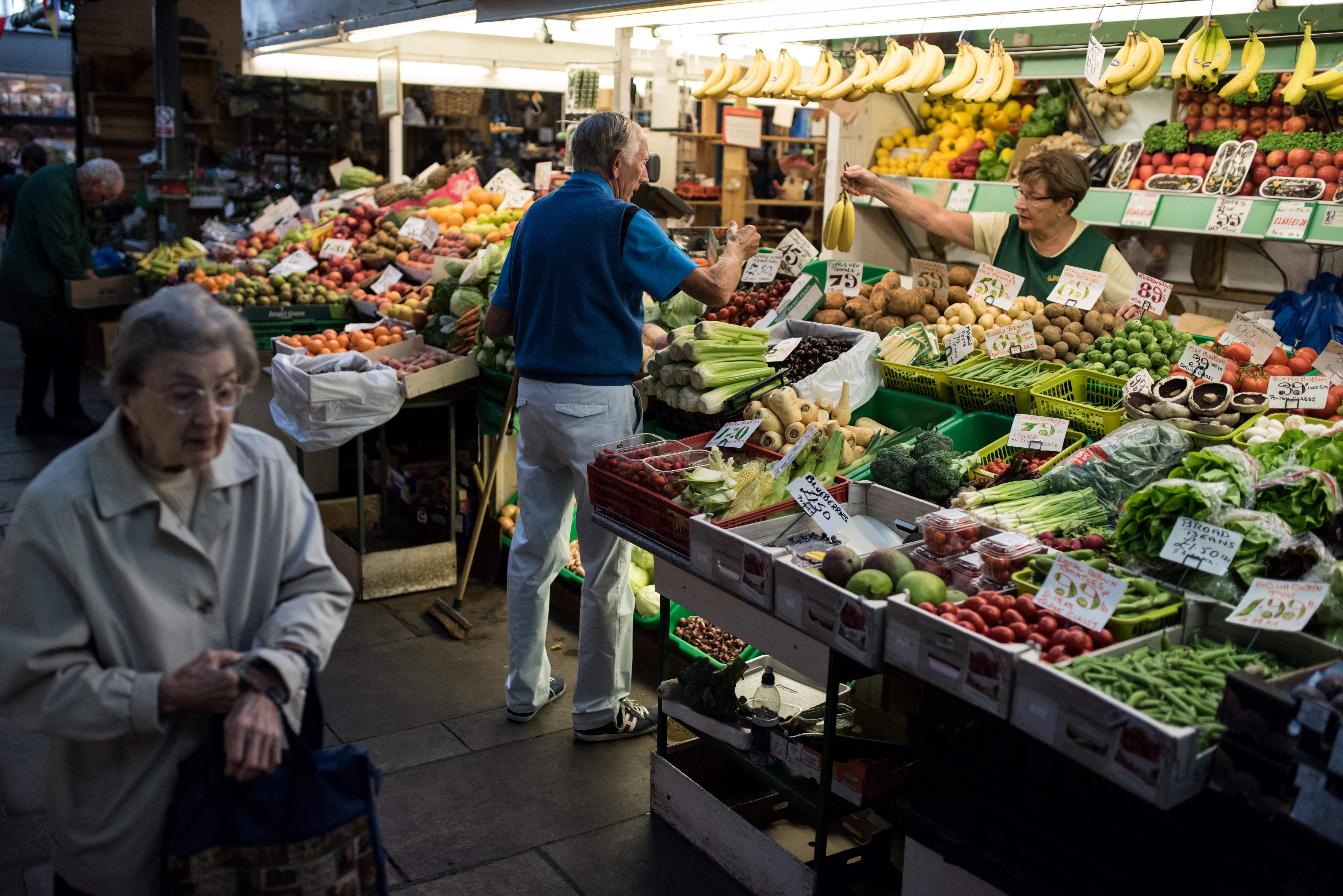 Buying loose vegetables from a greengrocer cuts out a lot of unnecesary packaging