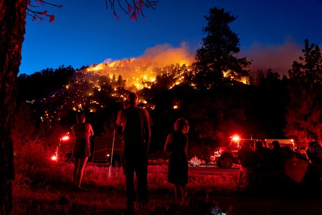 <p>People watch the Sheep Fire burn in California this past weekend</p>