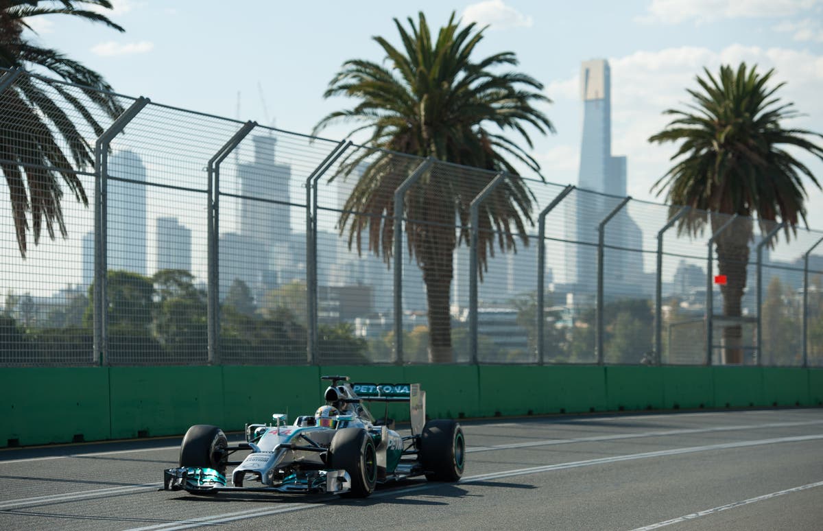 Melbourne agrees new 10-year deal with F1 to host Australian Grand Prix