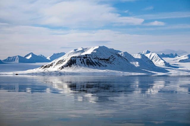 <p>This makes the North Barents Sea the most rapidly warming place known on earth</p>