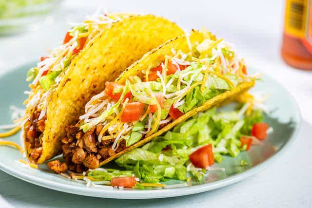 <p>This variation on the crunchy taco substitutes crumbled and sauteed tempeh for the meat</p>