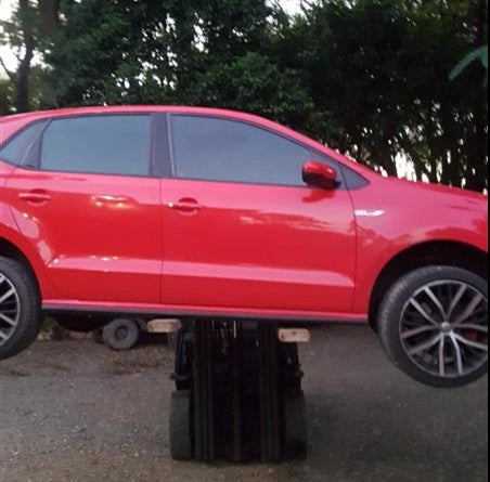 <p>Australian man stops car from being stolen by using forklift</p>