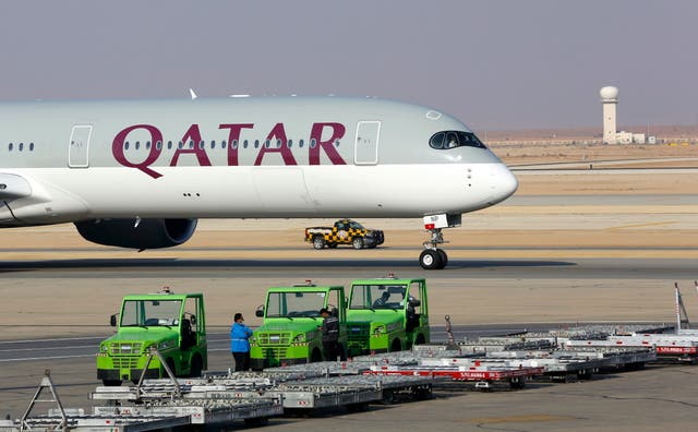 Qatar Airways Earns