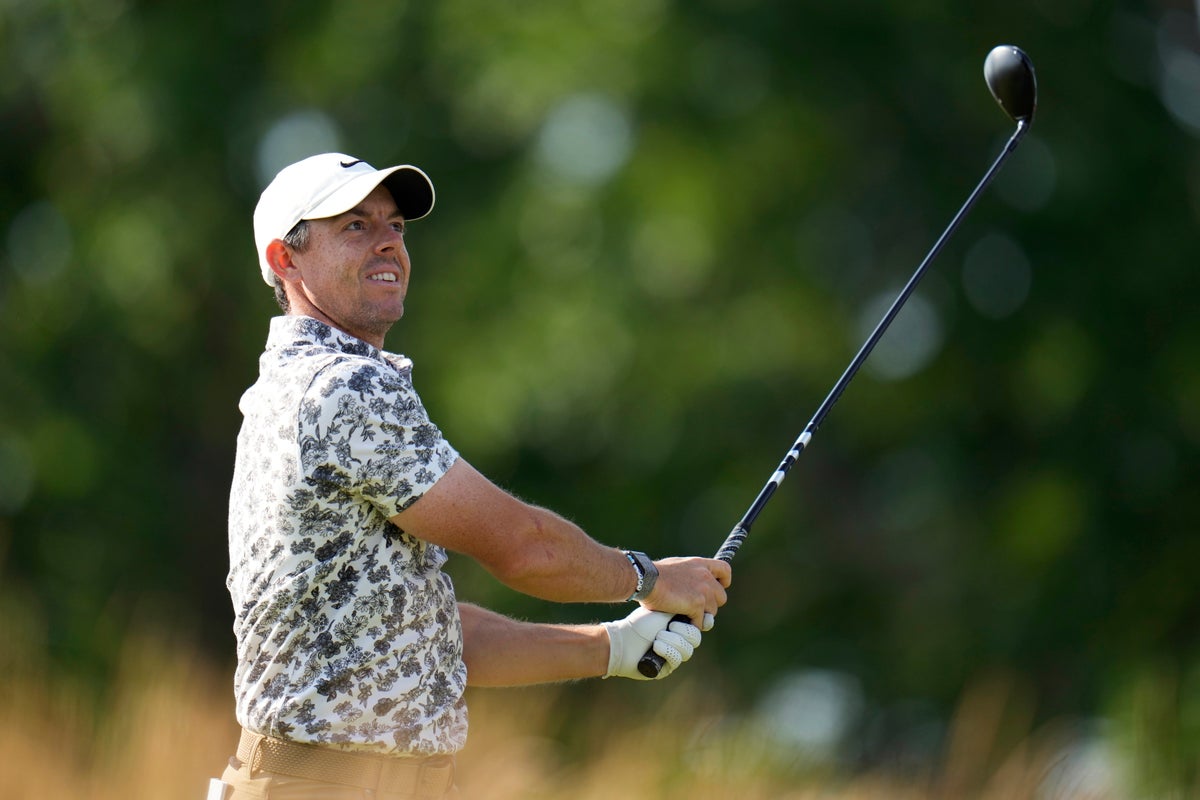 Rory McIlroy shows frustration by attacking bunker after bad luck at US Open