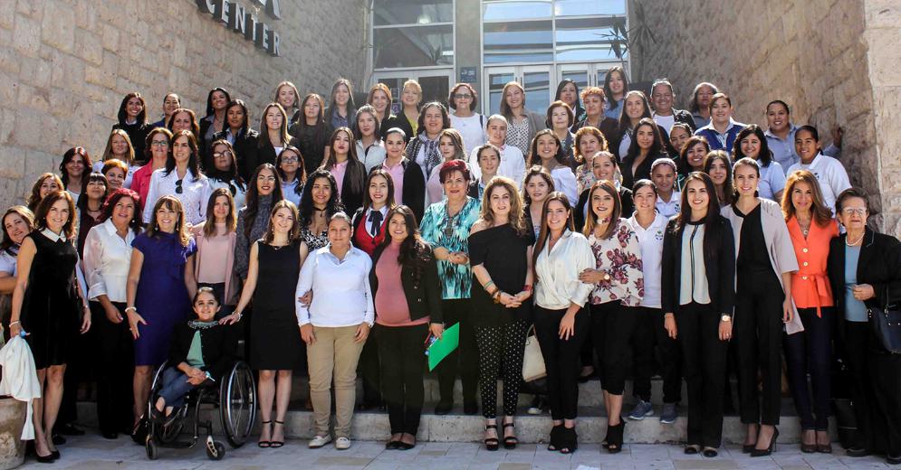 <p>Club Santos web site</p>