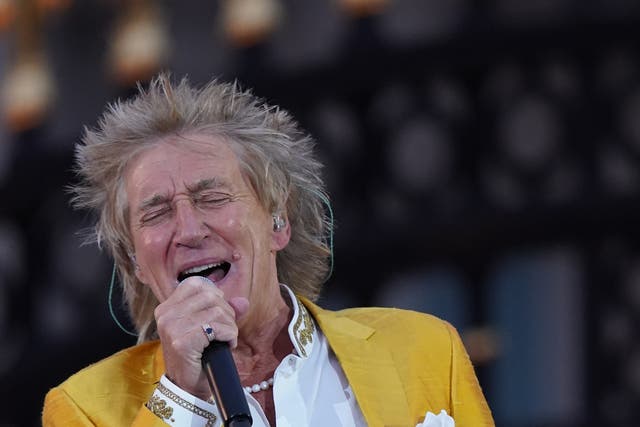 Sir Rod Stewart announces show dedicated to late father ahead of Father’s Day (Gareth Fuller/PA)