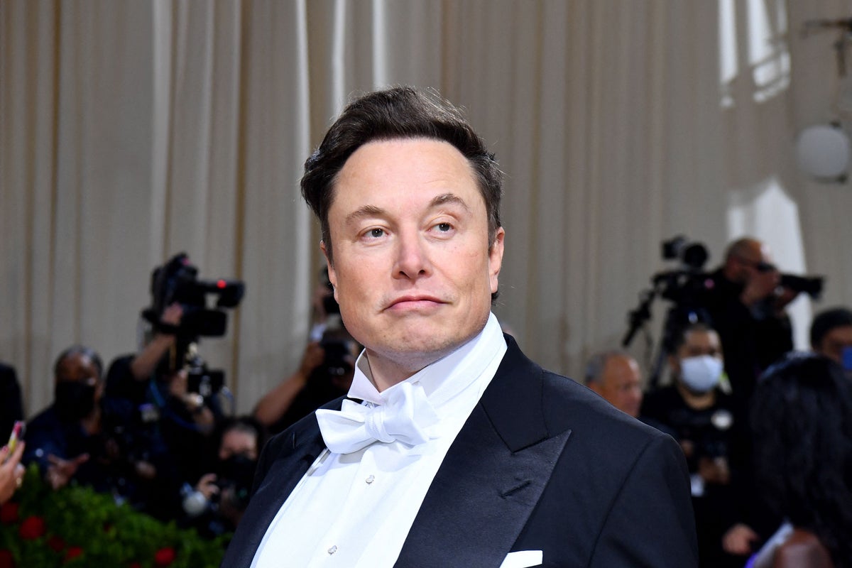 SpaceX fired employees who called out Elon Musk 'embarrassing' behaviour, report says | The Independent
