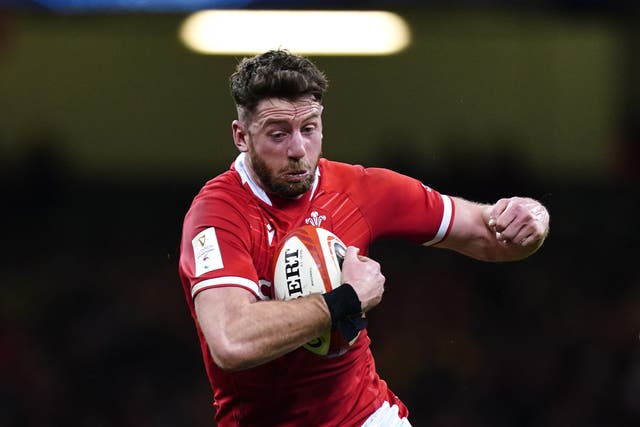 Alex Cuthbert has agreed a new contract with the Ospreys (PA)