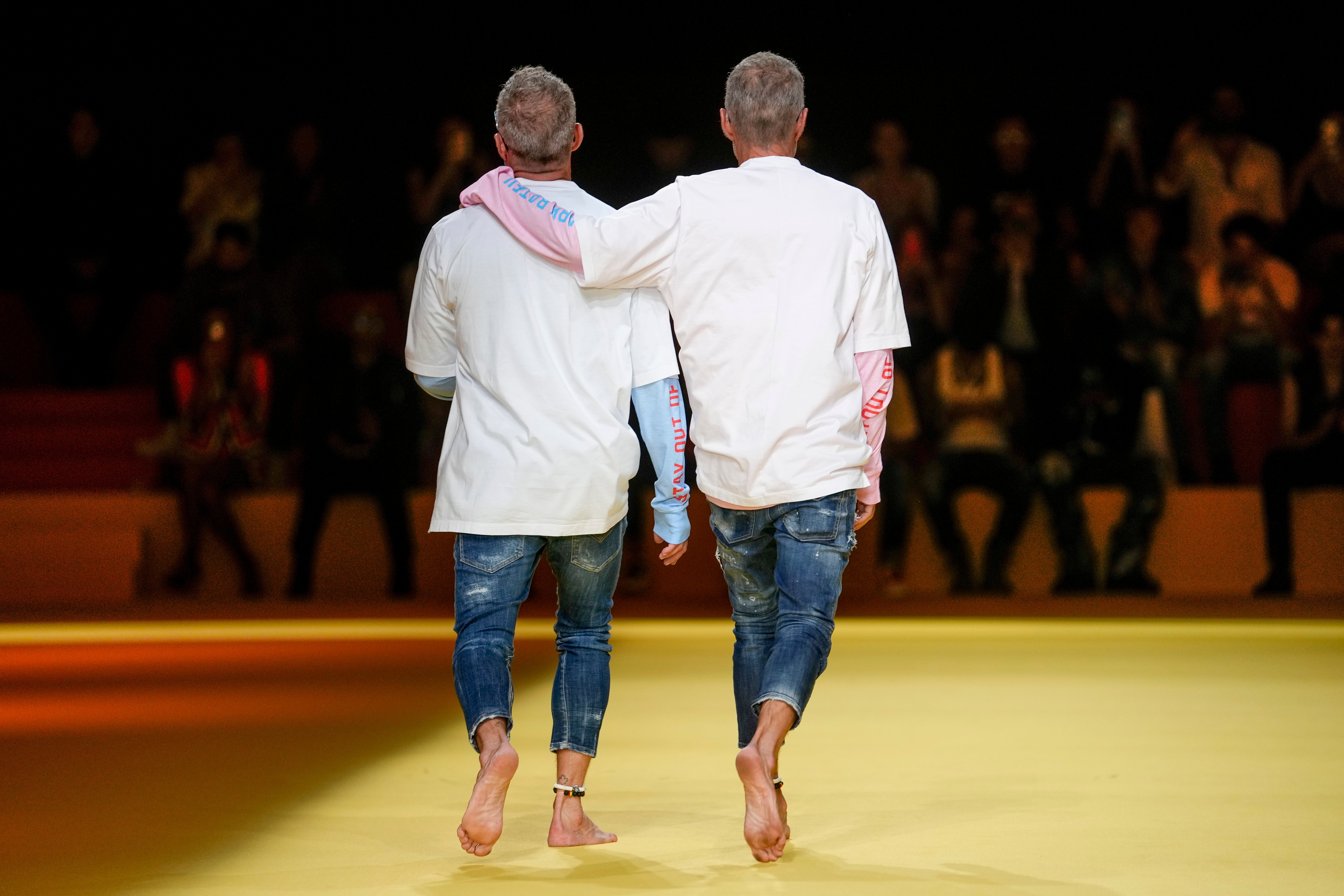 Italy Fashion Dsquared2 Mens SS 23